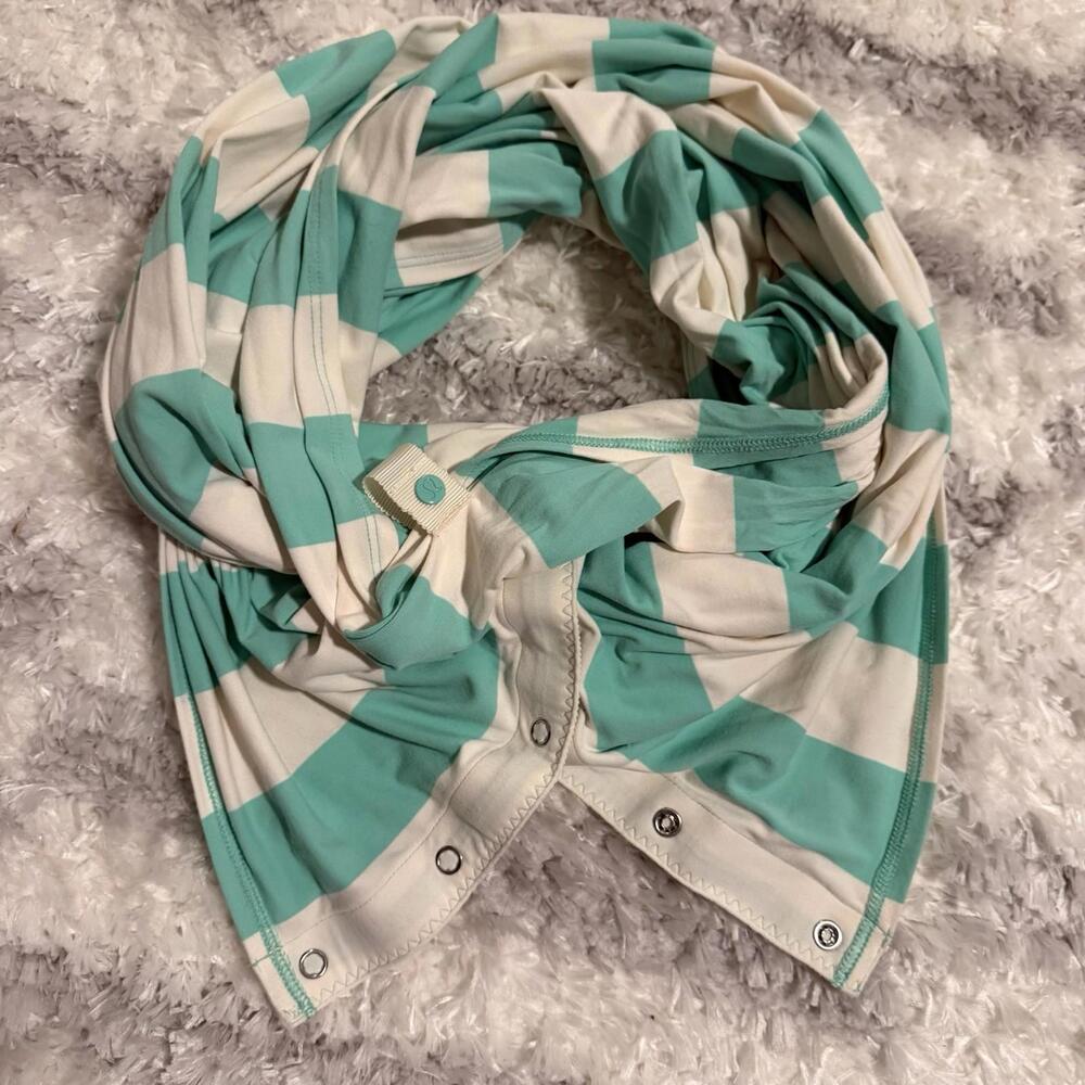 ✨ Lululemon Vinyasa Scarf – Teal & Cream Stripe ✨ spring light weight - Picture 3 of 7